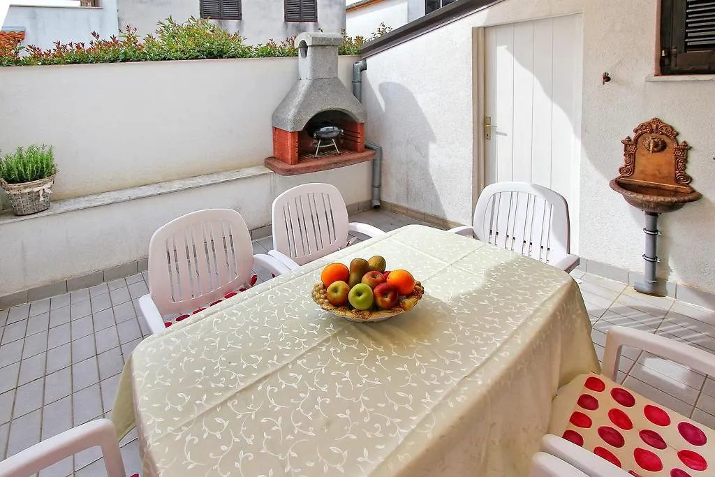 Holiday Home Marko Funtana 0*,  Kroatien